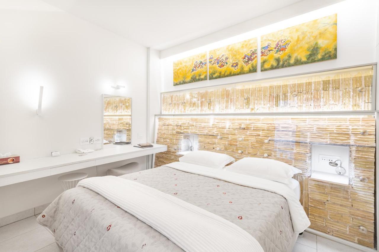 Acropolis Suites - Where Else In Athens? Extérieur photo