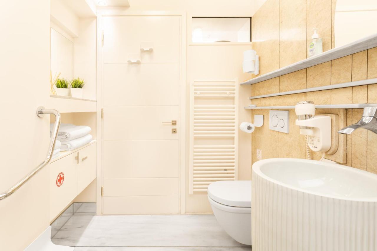 Acropolis Suites - Where Else In Athens? Extérieur photo